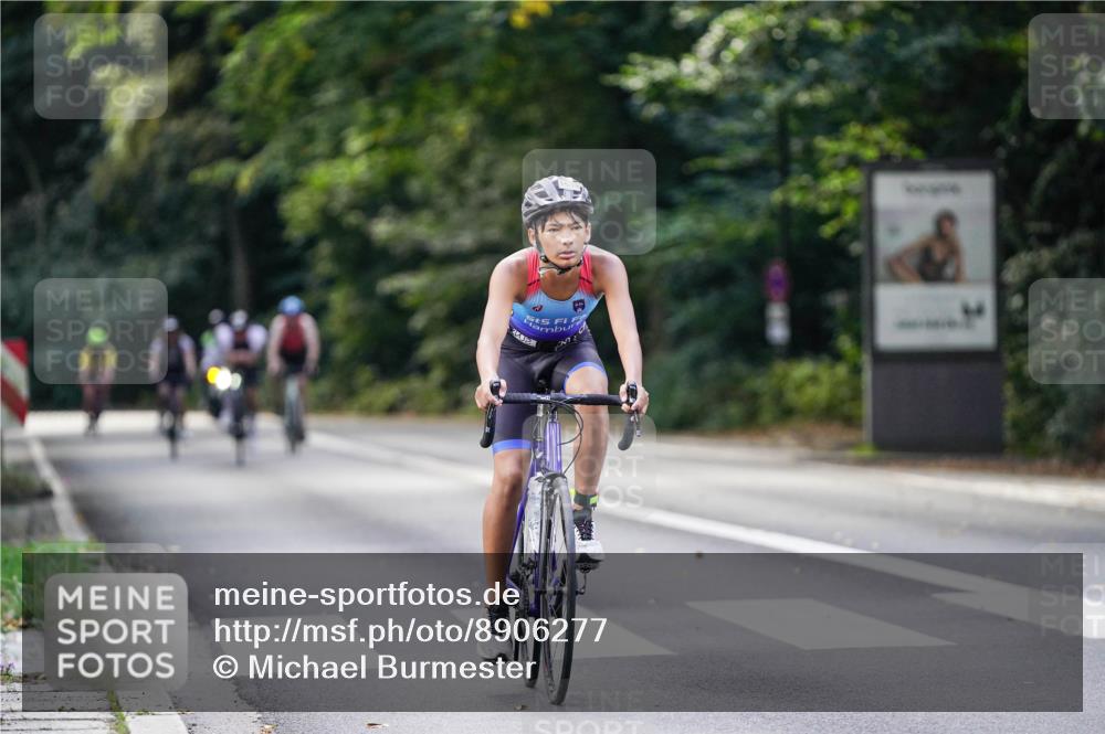 14.09.2025 - Stadtparktriathlon Michael Burmester http://msf.ph/oto/8906277 14.09.2025 13:22:35 Radfahren 1423, 1468, 1471, 1492, 1536, 1599, 1610 meine-sportfotos.de