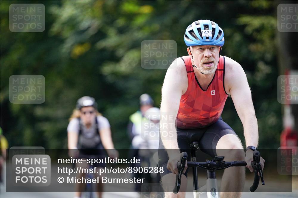 14.09.2025 - Stadtparktriathlon Michael Burmester http://msf.ph/oto/8906288 14.09.2025 13:22:42 Radfahren 1423, 1471, 1492, 1535, 1599 meine-sportfotos.de