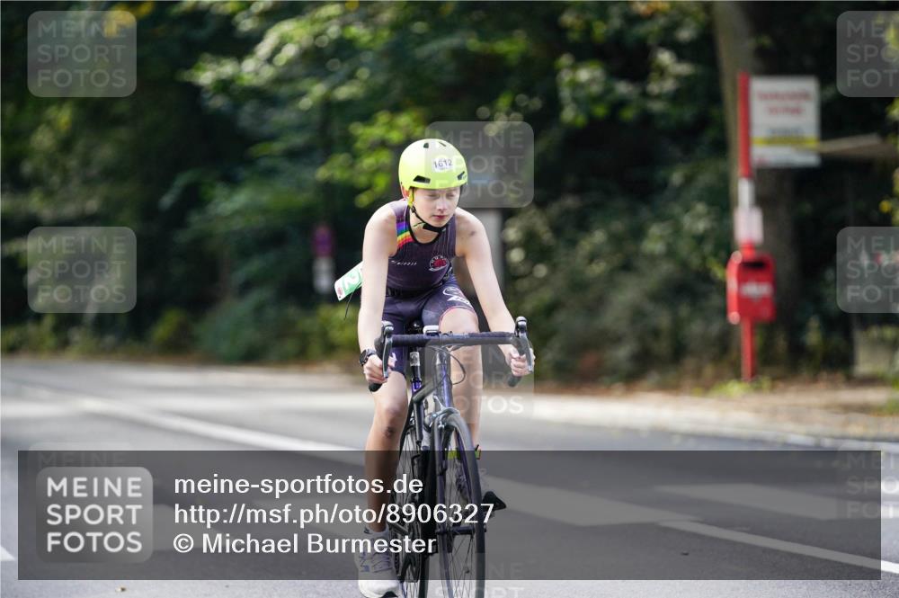 14.09.2025 - Stadtparktriathlon Michael Burmester http://msf.ph/oto/8906327 14.09.2025 13:23:05 Radfahren 1451, 1456, 1481, 1491, 1612 meine-sportfotos.de
