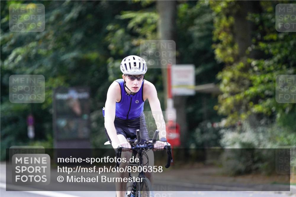 14.09.2025 - Stadtparktriathlon Michael Burmester http://msf.ph/oto/8906358 14.09.2025 13:23:19 Radfahren 1446, 1523, 1529, 1557, 1584 meine-sportfotos.de