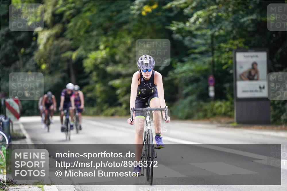 14.09.2025 - Stadtparktriathlon Michael Burmester http://msf.ph/oto/8906372 14.09.2025 13:23:31 Radfahren 1425, 1523, 1542, 1557, 1563 meine-sportfotos.de