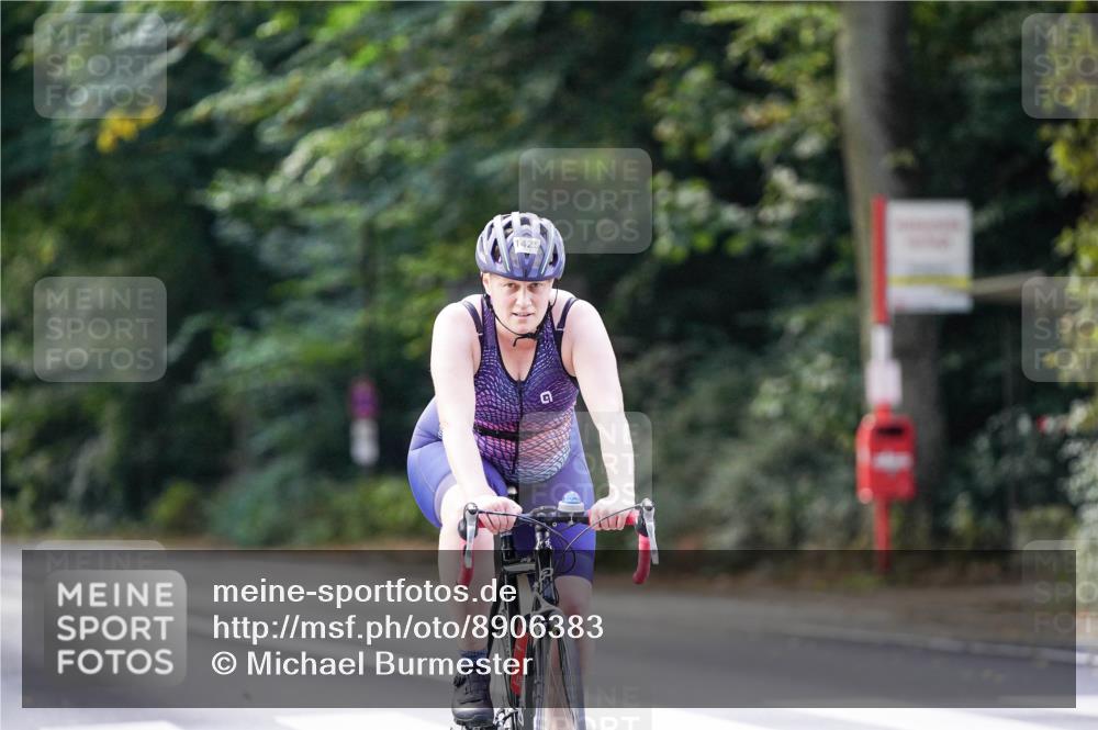 14.09.2025 - Stadtparktriathlon Michael Burmester http://msf.ph/oto/8906383 14.09.2025 13:23:36 Radfahren 1425, 1455, 1542, 1563, 1574 meine-sportfotos.de