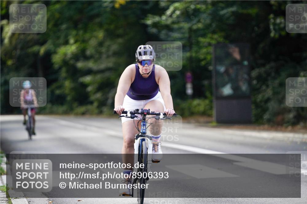 14.09.2025 - Stadtparktriathlon Michael Burmester http://msf.ph/oto/8906393 14.09.2025 13:23:40 Radfahren 1425, 1455, 1542, 1570, 1574 meine-sportfotos.de