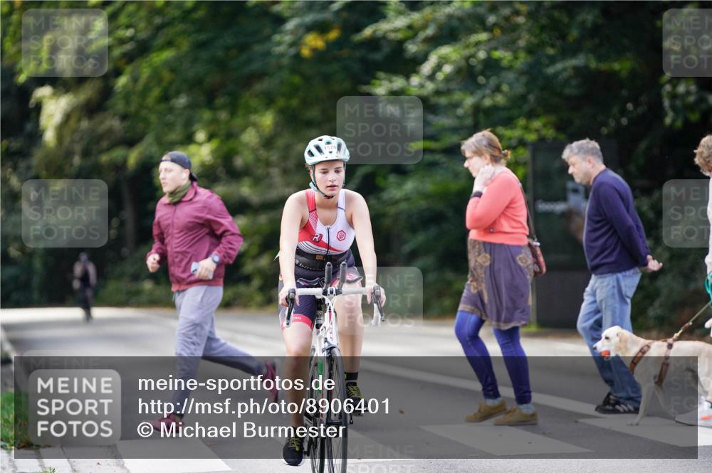 14.09.2025 - Stadtparktriathlon Michael Burmester http://msf.ph/oto/8906401 14.09.2025 13:23:44 Radfahren 1455, 1570, 1574 meine-sportfotos.de