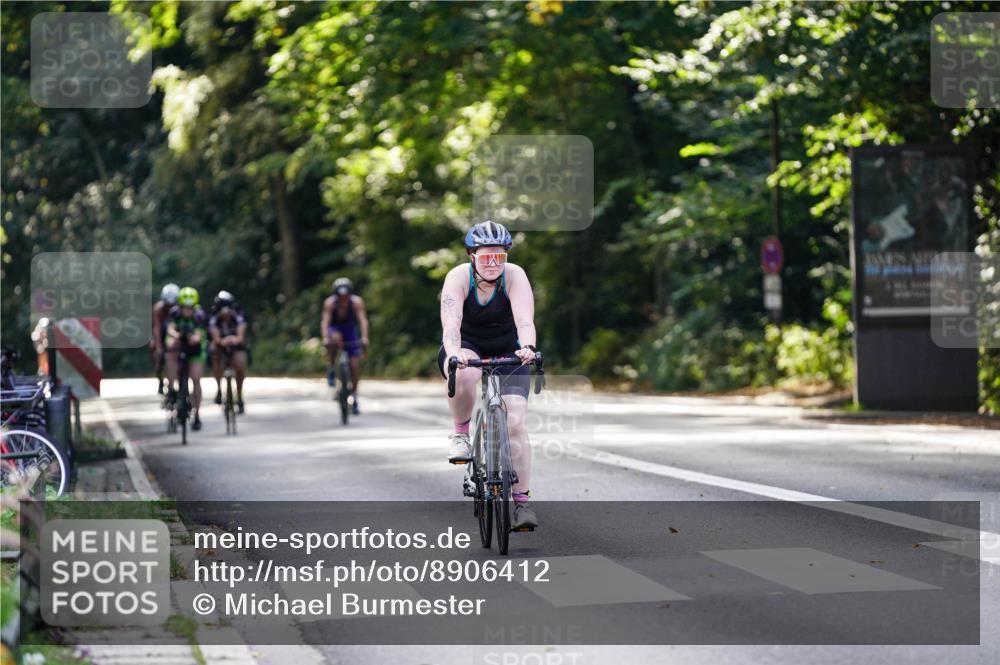 14.09.2025 - Stadtparktriathlon Michael Burmester http://msf.ph/oto/8906412 14.09.2025 13:24:02 Radfahren 1330, 1429, 1441, 1506, 1606, 1615 meine-sportfotos.de