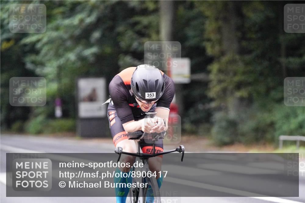 14.09.2025 - Stadtparktriathlon Michael Burmester http://msf.ph/oto/8906417 14.09.2025 09:09:11 Radfahren 323, 341, 352, 353, 375 meine-sportfotos.de