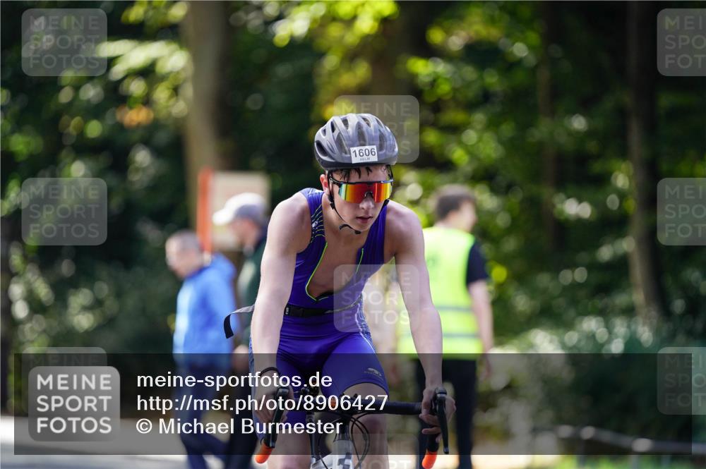 14.09.2025 - Stadtparktriathlon Michael Burmester http://msf.ph/oto/8906427 14.09.2025 13:24:09 Radfahren 1429, 1441, 1506, 1531, 1606, 1615 meine-sportfotos.de