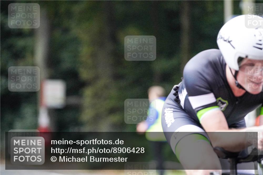 14.09.2025 - Stadtparktriathlon Michael Burmester http://msf.ph/oto/8906428 14.09.2025 09:09:22 Radfahren 337, 349, 354, 361, 376, 379, 398, 451 meine-sportfotos.de