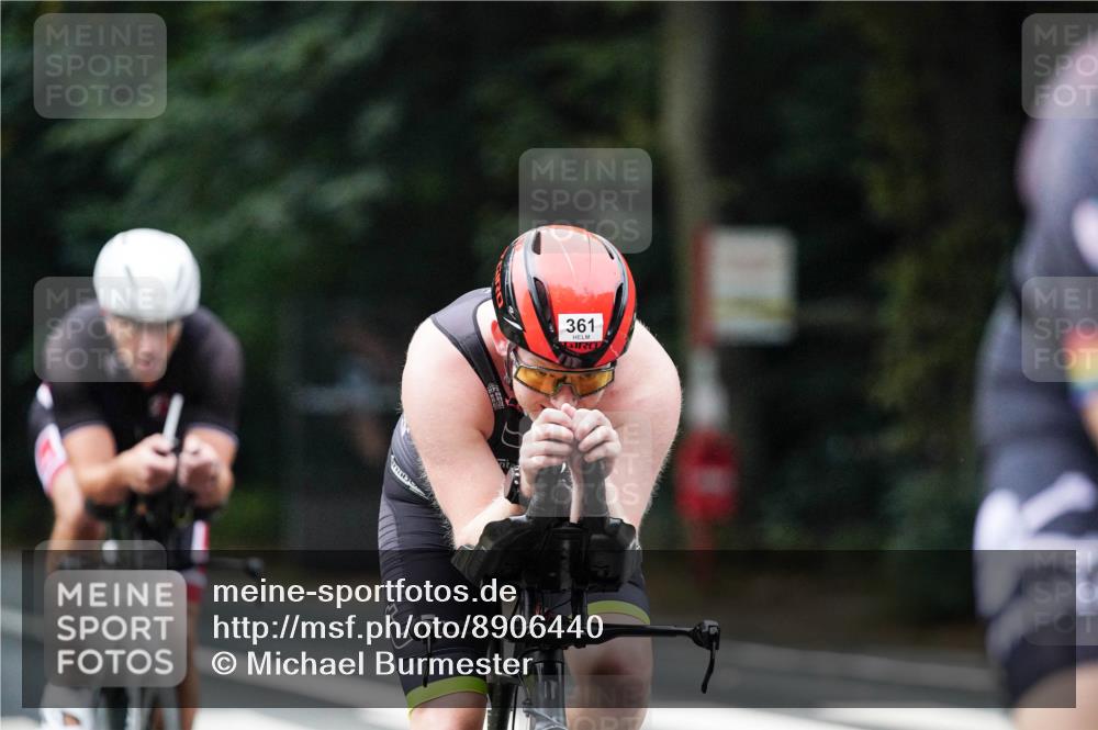 14.09.2025 - Stadtparktriathlon Michael Burmester http://msf.ph/oto/8906440 14.09.2025 09:09:26 Radfahren 337, 349, 354, 361, 376, 379, 398, 451 meine-sportfotos.de