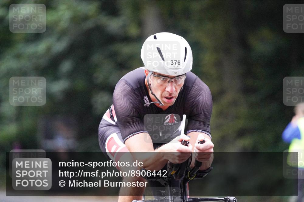 14.09.2025 - Stadtparktriathlon Michael Burmester http://msf.ph/oto/8906442 14.09.2025 09:09:27 Radfahren 337, 349, 354, 361, 376, 379, 398, 451 meine-sportfotos.de