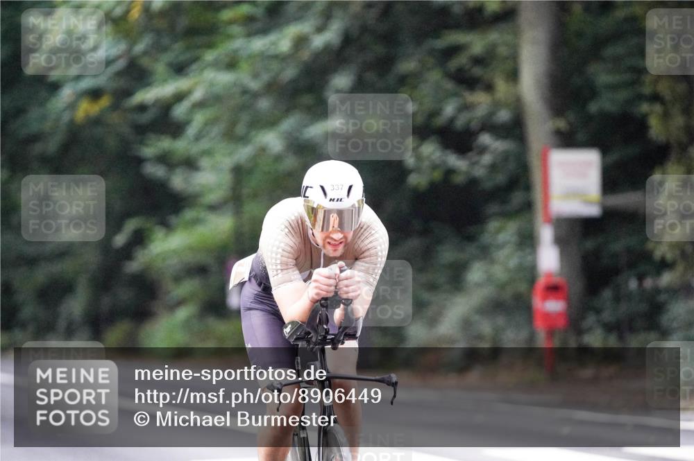 14.09.2025 - Stadtparktriathlon Michael Burmester http://msf.ph/oto/8906449 14.09.2025 09:09:29 Radfahren 337, 349, 354, 361, 376, 398, 451 meine-sportfotos.de