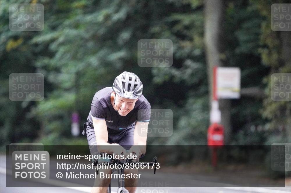 14.09.2025 - Stadtparktriathlon Michael Burmester http://msf.ph/oto/8906473 14.09.2025 09:09:59 Radfahren 311, 315, 348, 350, 357, 387, 413, 432 meine-sportfotos.de