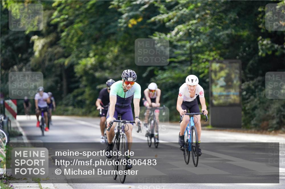 14.09.2025 - Stadtparktriathlon Michael Burmester http://msf.ph/oto/8906483 14.09.2025 13:24:48 Radfahren 1488, 1499, 1510, 1518, 1543, 1545, 1551, 1554, 1559, 1561, 1593 meine-sportfotos.de