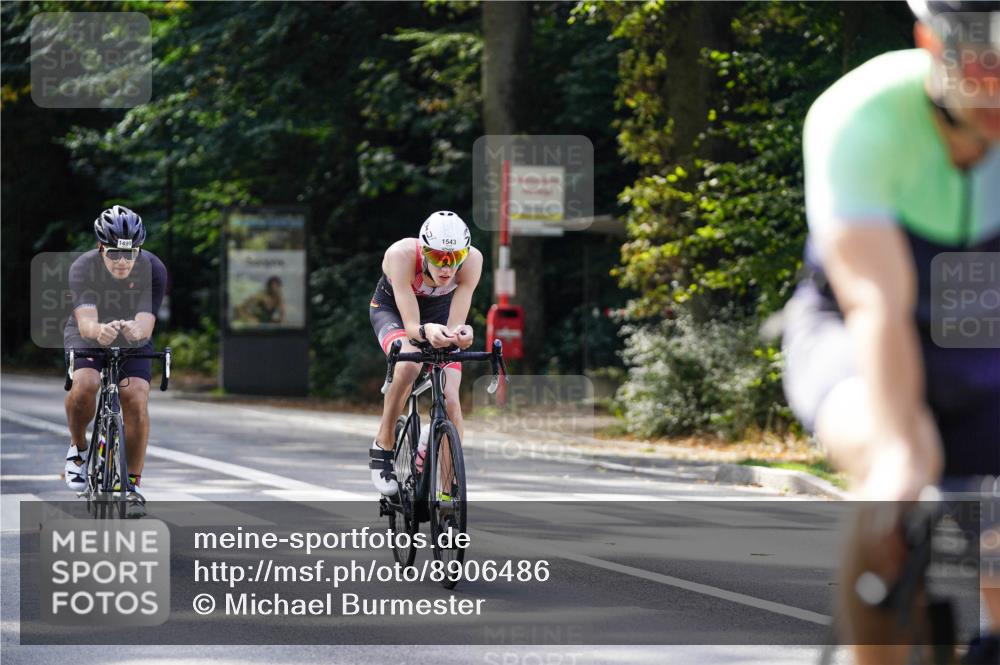 14.09.2025 - Stadtparktriathlon Michael Burmester http://msf.ph/oto/8906486 14.09.2025 13:24:50 Radfahren 1488, 1499, 1510, 1518, 1543, 1545, 1551, 1554, 1559, 1561, 1593 meine-sportfotos.de