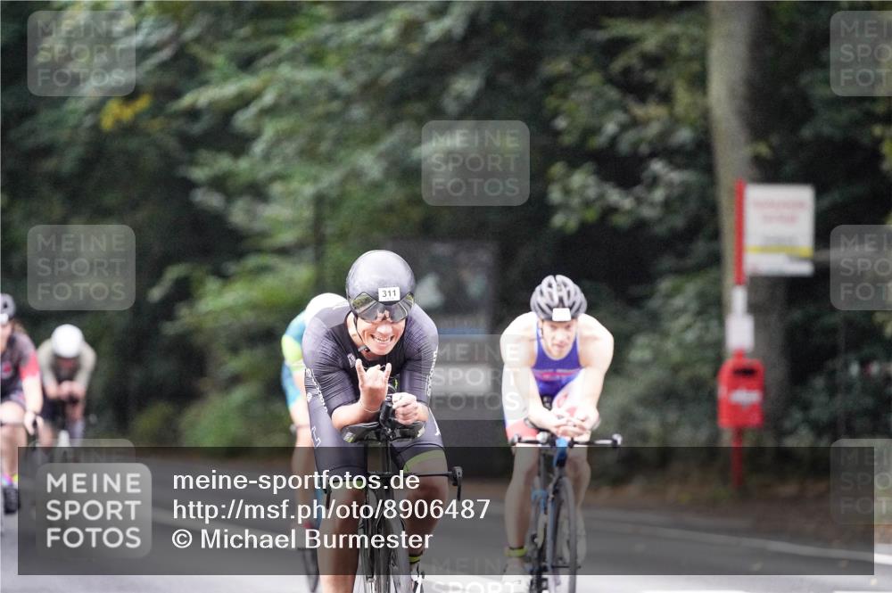 14.09.2025 - Stadtparktriathlon Michael Burmester http://msf.ph/oto/8906487 14.09.2025 09:10:04 Radfahren 311, 315, 328, 348, 350, 357, 387, 413, 414, 432 meine-sportfotos.de