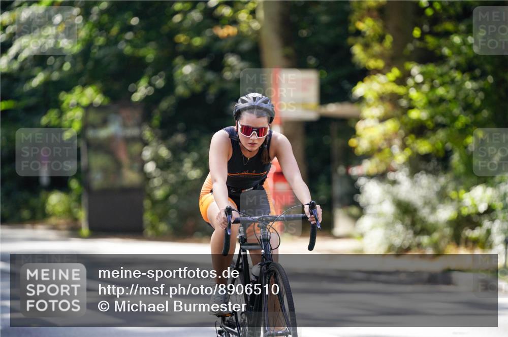 14.09.2025 - Stadtparktriathlon Michael Burmester http://msf.ph/oto/8906510 14.09.2025 13:25:04 Radfahren 1323, 1432, 1474, 1479, 1532, 1544, 1597 meine-sportfotos.de