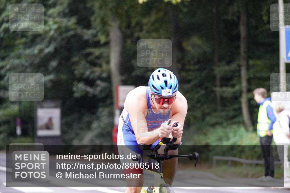 14.09.2025 - Stadtparktriathlon Michael Burmester http://msf.ph/oto/8906518 14.09.2025 09:10:11 Radfahren 315, 328, 348, 350, 387, 391, 414 meine-sportfotos.de