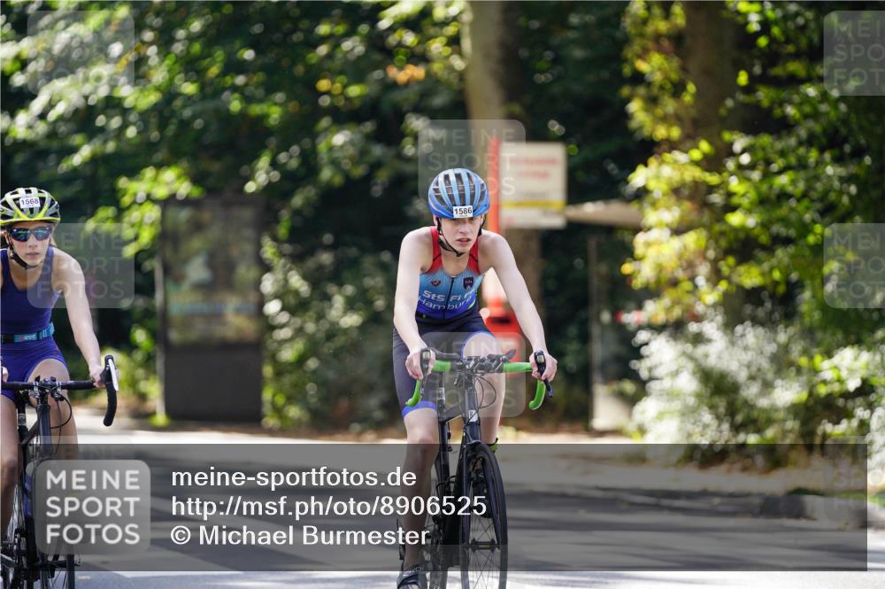 14.09.2025 - Stadtparktriathlon Michael Burmester http://msf.ph/oto/8906525 14.09.2025 13:25:14 Radfahren 1479, 1521, 1568, 1586 meine-sportfotos.de
