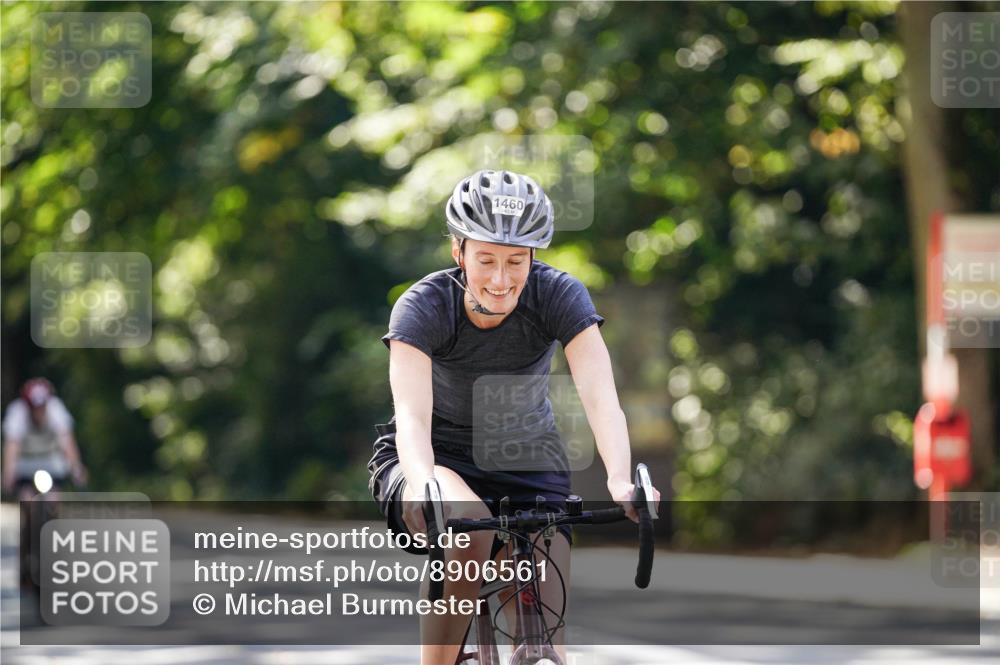 14.09.2025 - Stadtparktriathlon Michael Burmester http://msf.ph/oto/8906561 14.09.2025 13:25:29 Radfahren 1442, 1443, 1460, 1462, 1517, 1553, 1609 meine-sportfotos.de