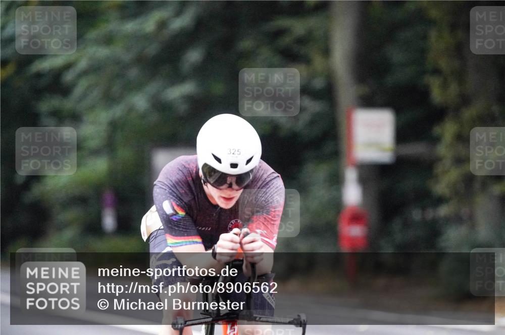 14.09.2025 - Stadtparktriathlon Michael Burmester http://msf.ph/oto/8906562 14.09.2025 09:10:37 Radfahren 303, 319, 325, 367, 369, 372, 395, 420 meine-sportfotos.de