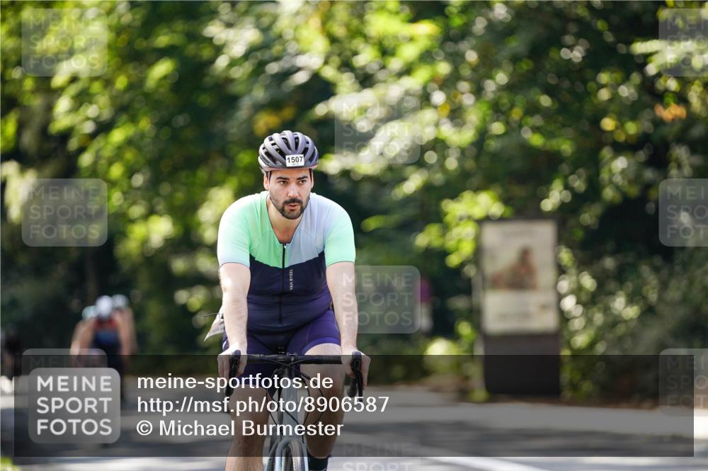 14.09.2025 - Stadtparktriathlon Michael Burmester http://msf.ph/oto/8906587 14.09.2025 13:25:50 Radfahren 1472, 1507, 1511, 1522, 1546, 1598 meine-sportfotos.de