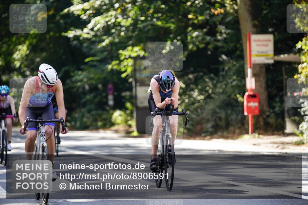 14.09.2025 - Stadtparktriathlon Michael Burmester http://msf.ph/oto/8906591 14.09.2025 13:25:53 Radfahren 1427, 1472, 1507, 1522, 1546, 1598 meine-sportfotos.de