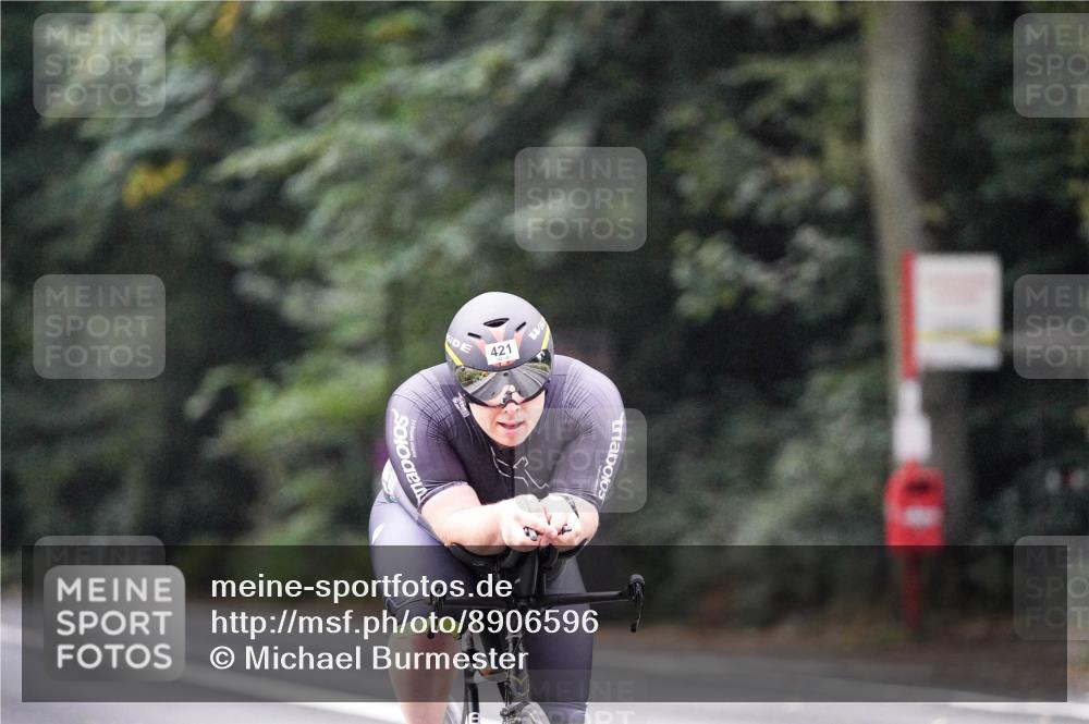 14.09.2025 - Stadtparktriathlon Michael Burmester http://msf.ph/oto/8906596 14.09.2025 09:10:52 Radfahren 302, 322, 360, 382, 415, 421, 435 meine-sportfotos.de