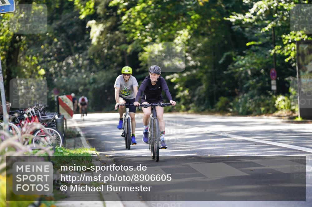 14.09.2025 - Stadtparktriathlon Michael Burmester http://msf.ph/oto/8906605 14.09.2025 13:25:58 Radfahren 1427, 1472, 1498, 1522, 1546, 1598 meine-sportfotos.de