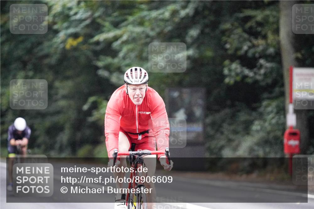 14.09.2025 - Stadtparktriathlon Michael Burmester http://msf.ph/oto/8906609 14.09.2025 09:10:58 Radfahren 302, 351, 360, 415, 421, 435 meine-sportfotos.de