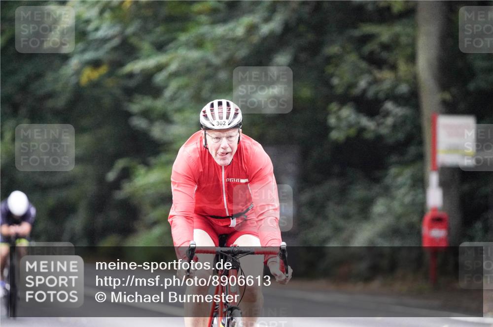 14.09.2025 - Stadtparktriathlon Michael Burmester http://msf.ph/oto/8906613 14.09.2025 09:10:58 Radfahren 302, 351, 360, 415, 421, 435 meine-sportfotos.de