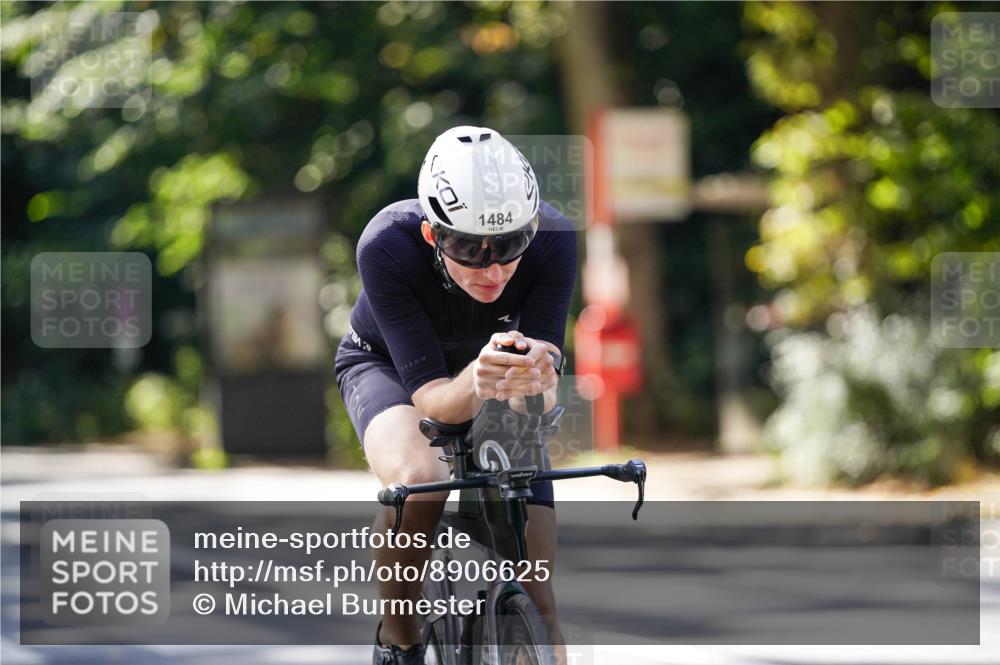 14.09.2025 - Stadtparktriathlon Michael Burmester http://msf.ph/oto/8906625 14.09.2025 13:26:20 Radfahren 1484, 1534, 1541, 1605, 1611 meine-sportfotos.de