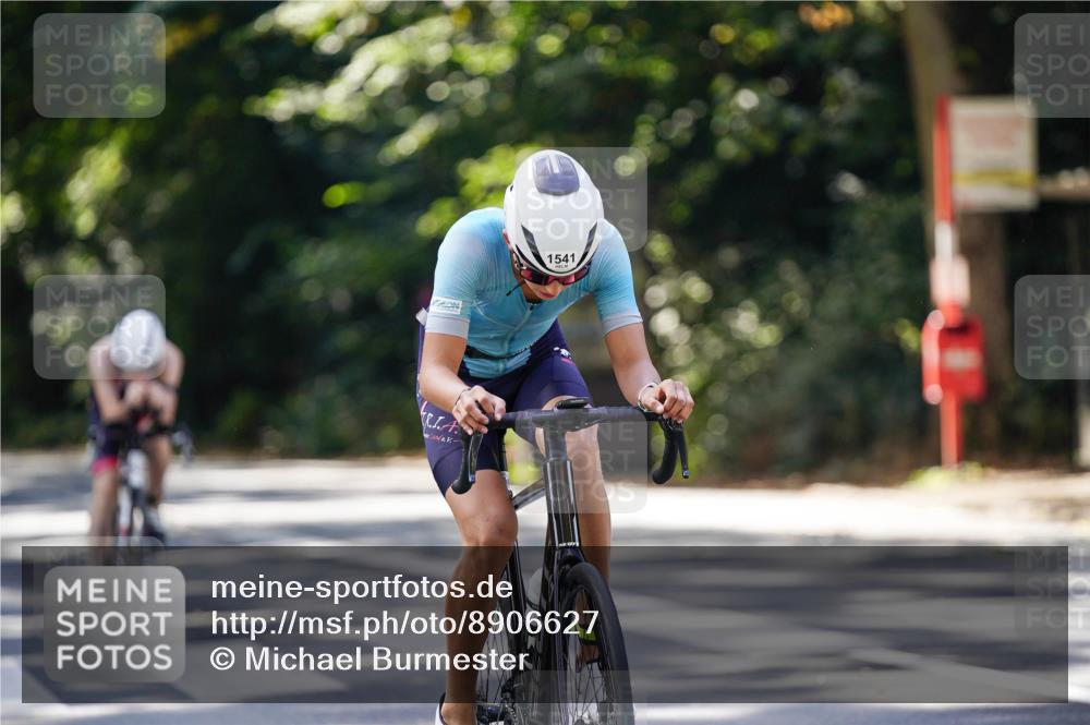 14.09.2025 - Stadtparktriathlon Michael Burmester http://msf.ph/oto/8906627 14.09.2025 13:26:22 Radfahren 1484, 1515, 1534, 1541, 1605, 1611 meine-sportfotos.de