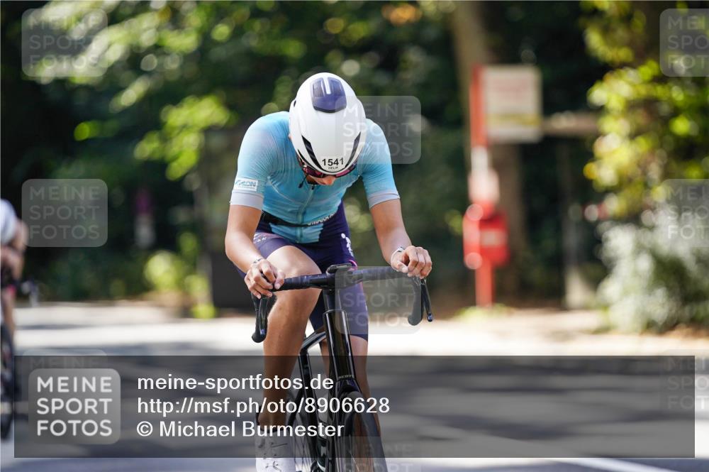 14.09.2025 - Stadtparktriathlon Michael Burmester http://msf.ph/oto/8906628 14.09.2025 13:26:22 Radfahren 1484, 1515, 1534, 1541, 1605, 1611 meine-sportfotos.de