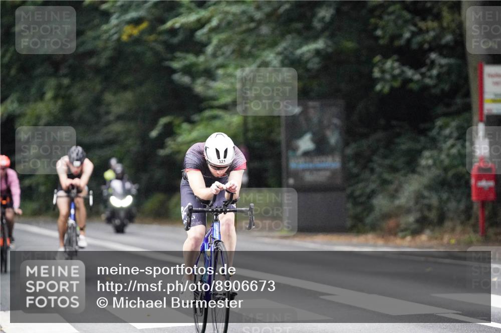 14.09.2025 - Stadtparktriathlon Michael Burmester http://msf.ph/oto/8906673 14.09.2025 09:11:23 Radfahren 312, 313, 321, 378, 405, 408, 416, 423, 436 meine-sportfotos.de
