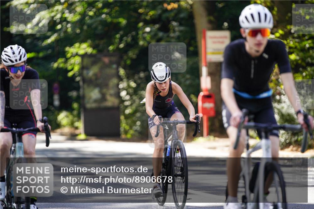 14.09.2025 - Stadtparktriathlon Michael Burmester http://msf.ph/oto/8906678 14.09.2025 13:26:55 Radfahren 1436, 1447, 1448, 1493, 1494, 1526, 1587, 1589, 1591 meine-sportfotos.de