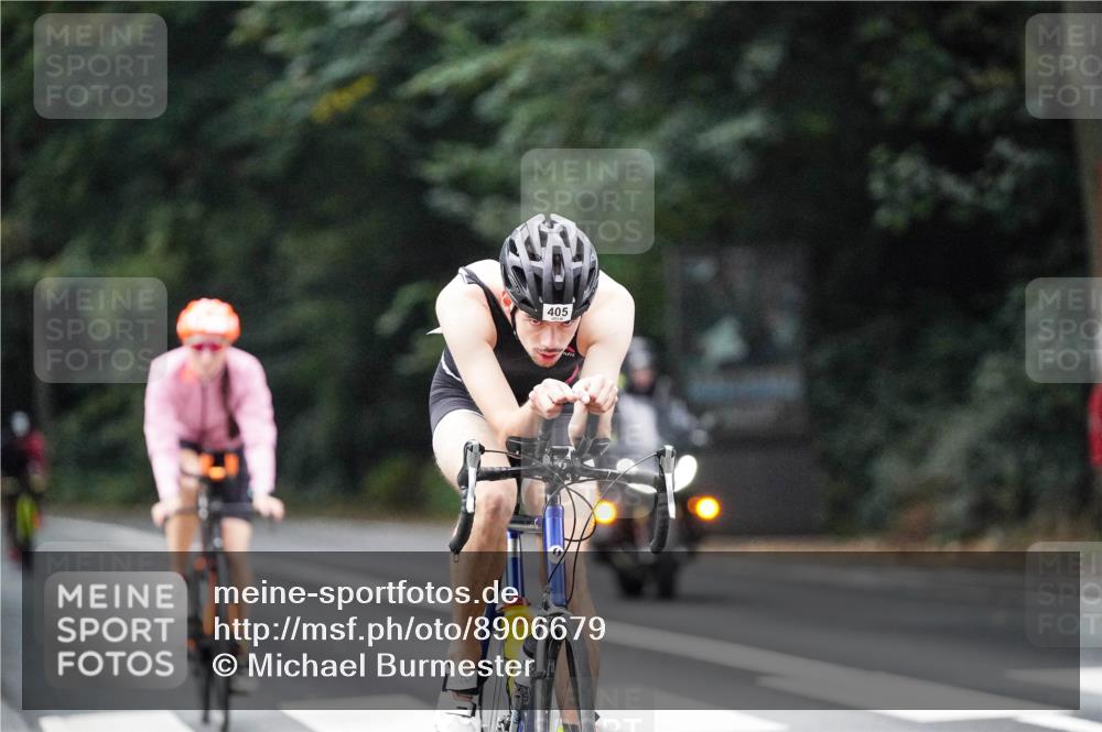 14.09.2025 - Stadtparktriathlon Michael Burmester http://msf.ph/oto/8906679 14.09.2025 09:11:25 Radfahren 312, 313, 321, 378, 405, 416, 423, 436 meine-sportfotos.de