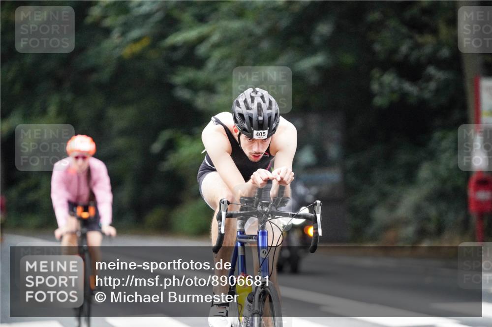 14.09.2025 - Stadtparktriathlon Michael Burmester http://msf.ph/oto/8906681 14.09.2025 09:11:25 Radfahren 312, 313, 321, 378, 405, 416, 423, 436 meine-sportfotos.de