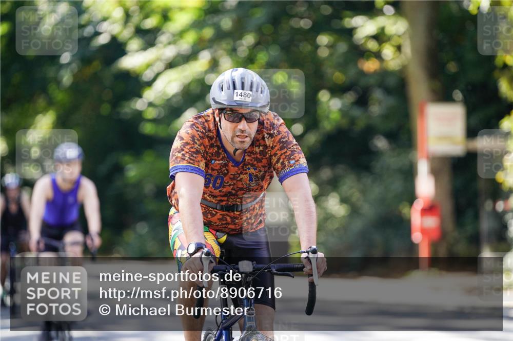 14.09.2025 - Stadtparktriathlon Michael Burmester http://msf.ph/oto/8906716 14.09.2025 13:27:12 Radfahren 1431, 1453, 1480, 1489, 1501, 1519, 1527, 1573, 1581, 1582 meine-sportfotos.de