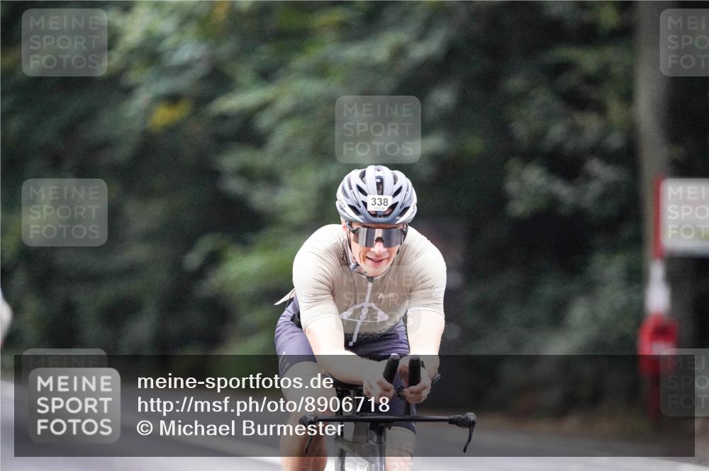 14.09.2025 - Stadtparktriathlon Michael Burmester http://msf.ph/oto/8906718 14.09.2025 09:11:48 Radfahren 310, 335, 338, 394 meine-sportfotos.de
