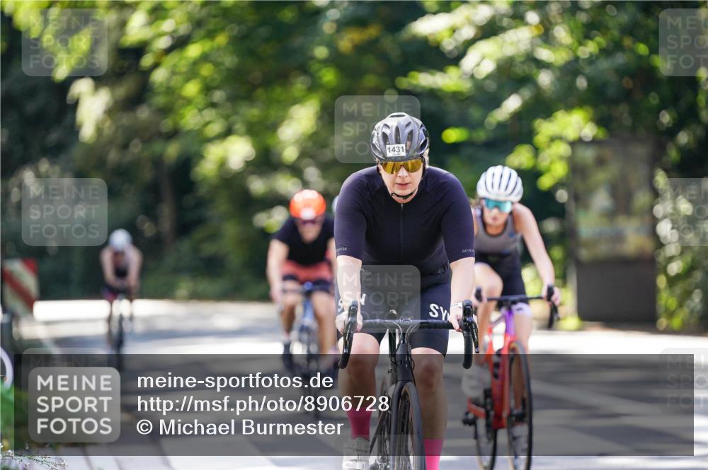 14.09.2025 - Stadtparktriathlon Michael Burmester http://msf.ph/oto/8906728 14.09.2025 13:27:19 Radfahren 1426, 1431, 1489, 1513, 1519, 1581, 1607 meine-sportfotos.de