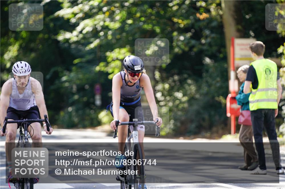 14.09.2025 - Stadtparktriathlon Michael Burmester http://msf.ph/oto/8906744 14.09.2025 13:27:36 Radfahren 1473, 1508, 1576 meine-sportfotos.de