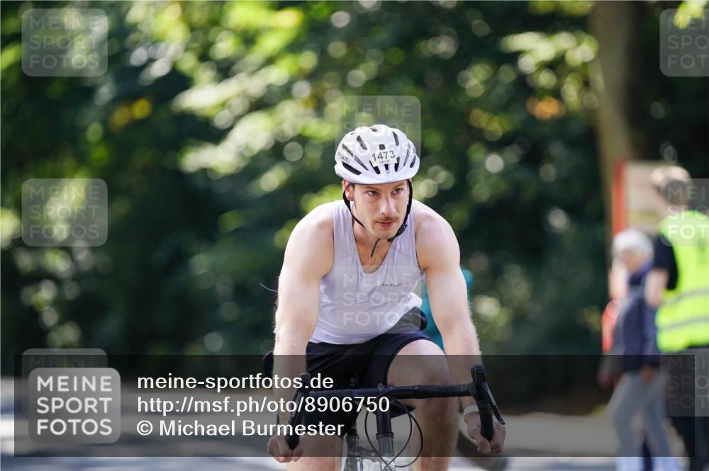 14.09.2025 - Stadtparktriathlon Michael Burmester http://msf.ph/oto/8906750 14.09.2025 13:27:37 Radfahren 1473, 1508, 1576 meine-sportfotos.de