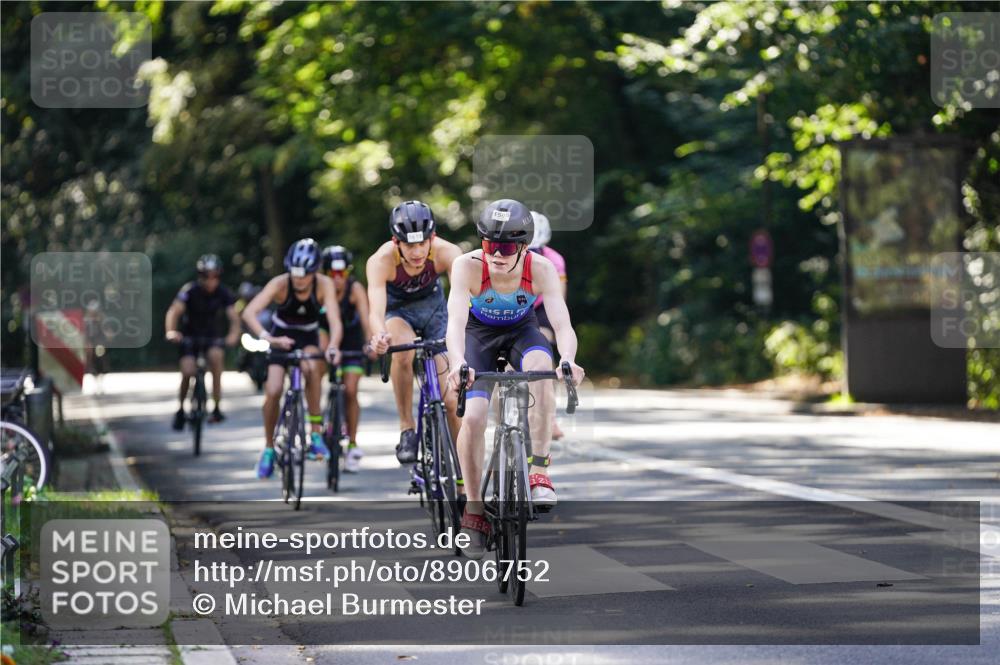 14.09.2025 - Stadtparktriathlon Michael Burmester http://msf.ph/oto/8906752 14.09.2025 13:27:48 Radfahren 1476, 1556, 1579, 1596, 1603, 1618 meine-sportfotos.de