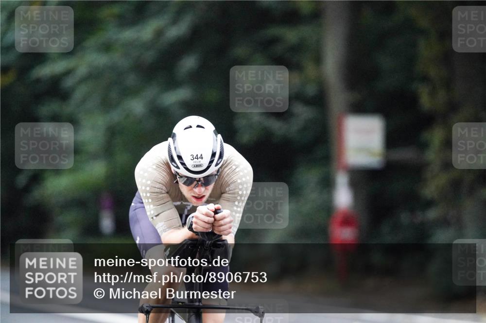 14.09.2025 - Stadtparktriathlon Michael Burmester http://msf.ph/oto/8906753 14.09.2025 09:12:31 Radfahren 344, 374, 431, 480 meine-sportfotos.de