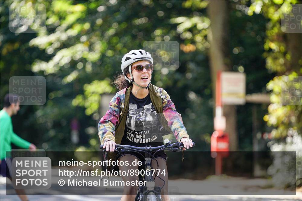 14.09.2025 - Stadtparktriathlon Michael Burmester http://msf.ph/oto/8906774 14.09.2025 13:28:09 Radfahren 1422, 1538 meine-sportfotos.de