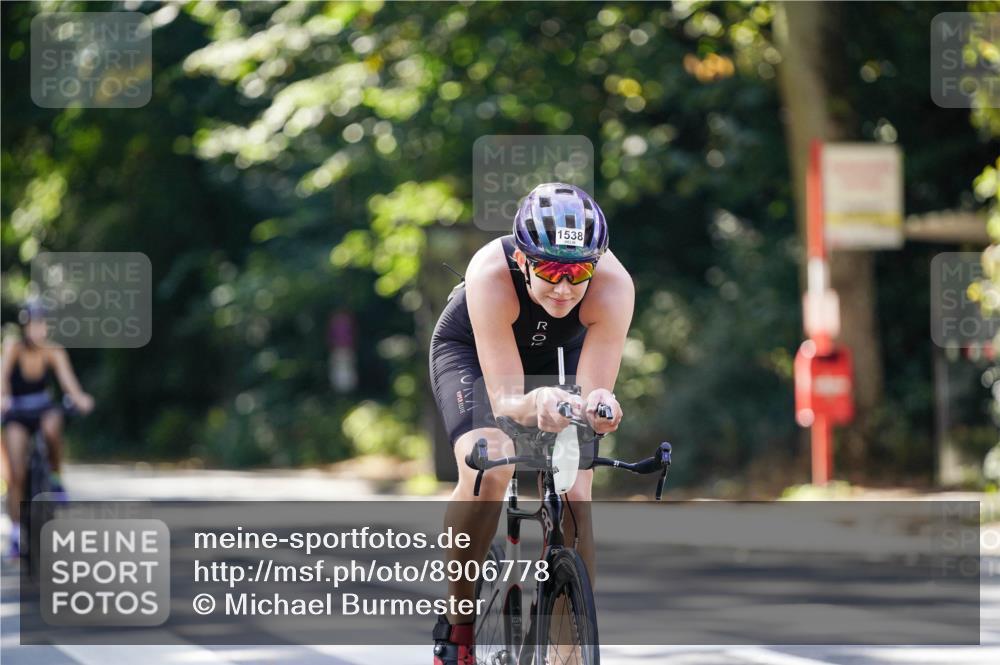 14.09.2025 - Stadtparktriathlon Michael Burmester http://msf.ph/oto/8906778 14.09.2025 13:28:14 Radfahren 1422, 1438, 1439, 1538, 1539, 1578, 1616 meine-sportfotos.de