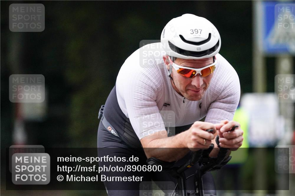 14.09.2025 - Stadtparktriathlon Michael Burmester http://msf.ph/oto/8906800 14.09.2025 09:13:11 Radfahren 314, 397 meine-sportfotos.de