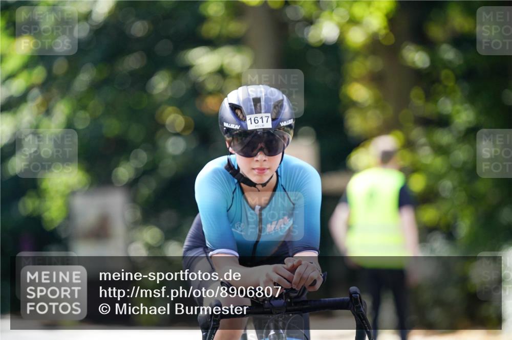 14.09.2025 - Stadtparktriathlon Michael Burmester http://msf.ph/oto/8906807 14.09.2025 13:28:35 Radfahren 1547, 1580, 1594, 1601, 1617 meine-sportfotos.de