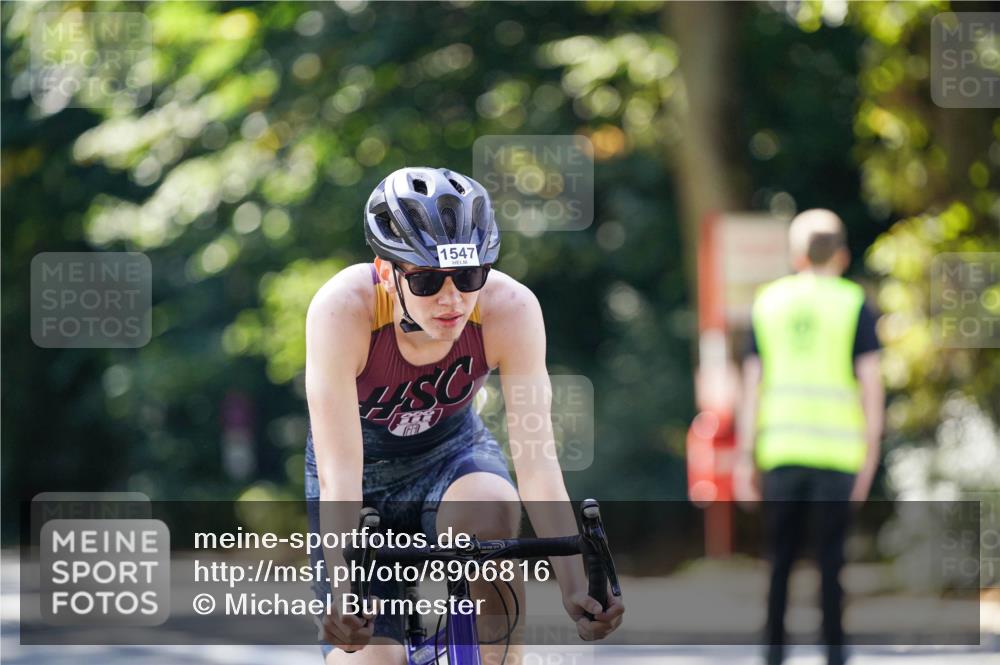 14.09.2025 - Stadtparktriathlon Michael Burmester http://msf.ph/oto/8906816 14.09.2025 13:28:40 Radfahren 1547, 1580, 1604, 1617 meine-sportfotos.de