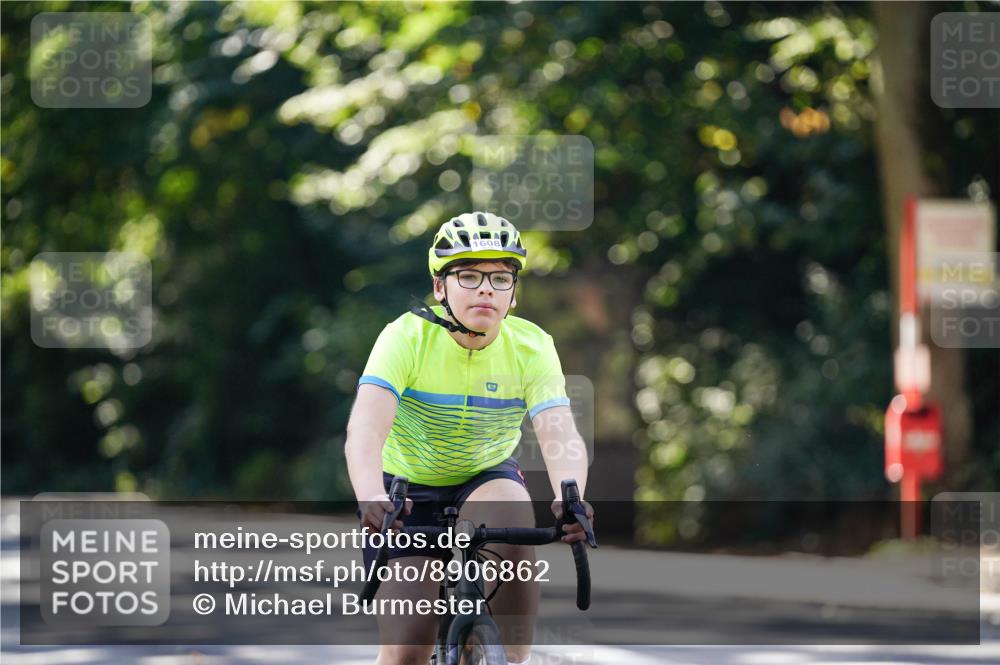 14.09.2025 - Stadtparktriathlon Michael Burmester http://msf.ph/oto/8906862 14.09.2025 13:29:21 Radfahren 1536, 1608 meine-sportfotos.de